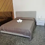 A Casa Di Carla E Lucia Дом отдыха *