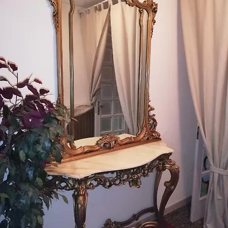 A Casa Di Carla E Lucia Massafra