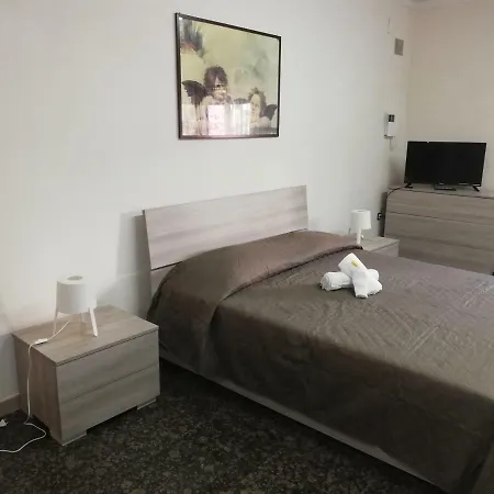 A Casa Di Carla E Lucia Nyaraló Massafra